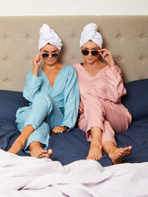 Load image into Gallery viewer, The Queen - Navy